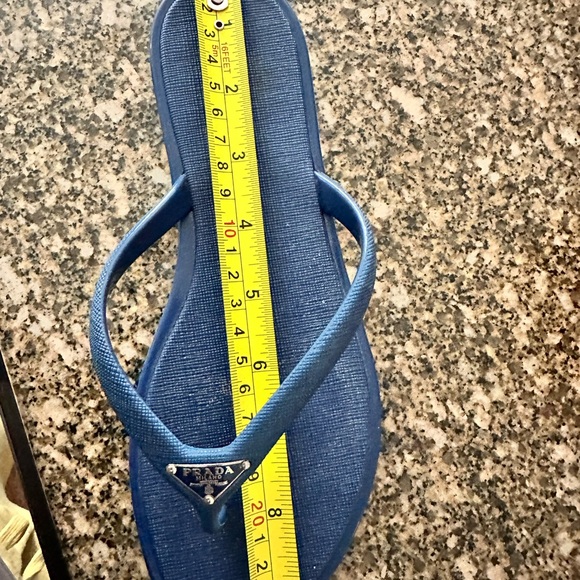 Authentic Prada Saffiano Rubber Flip Flop Thong Metal Logo (with box). Worn 1x - Picture 12 of 14